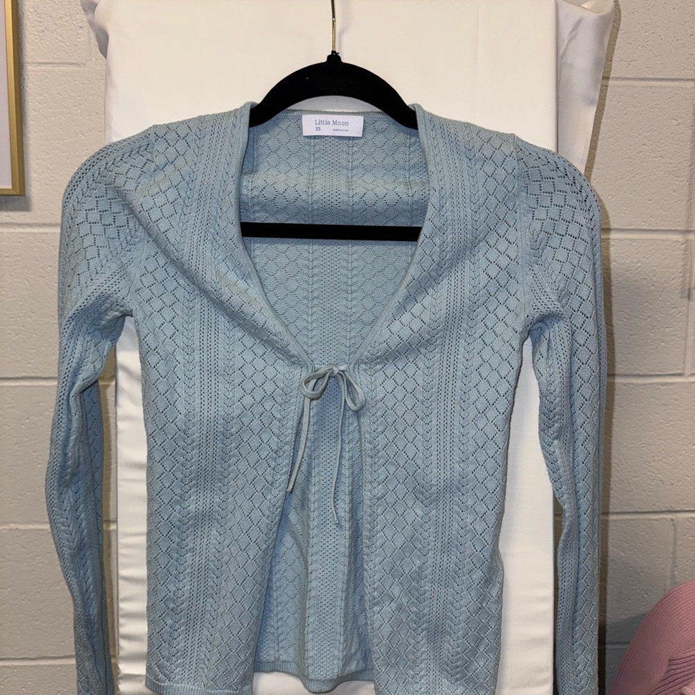 Chic Light Blue Knit Cardigan - Picture 2 of 3